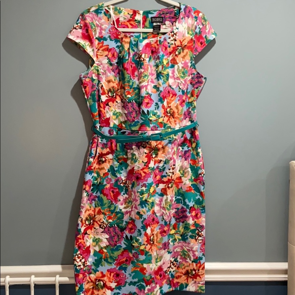 Floral Pattern Dress with belt